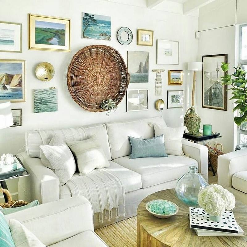 Rustic Living Room (19)