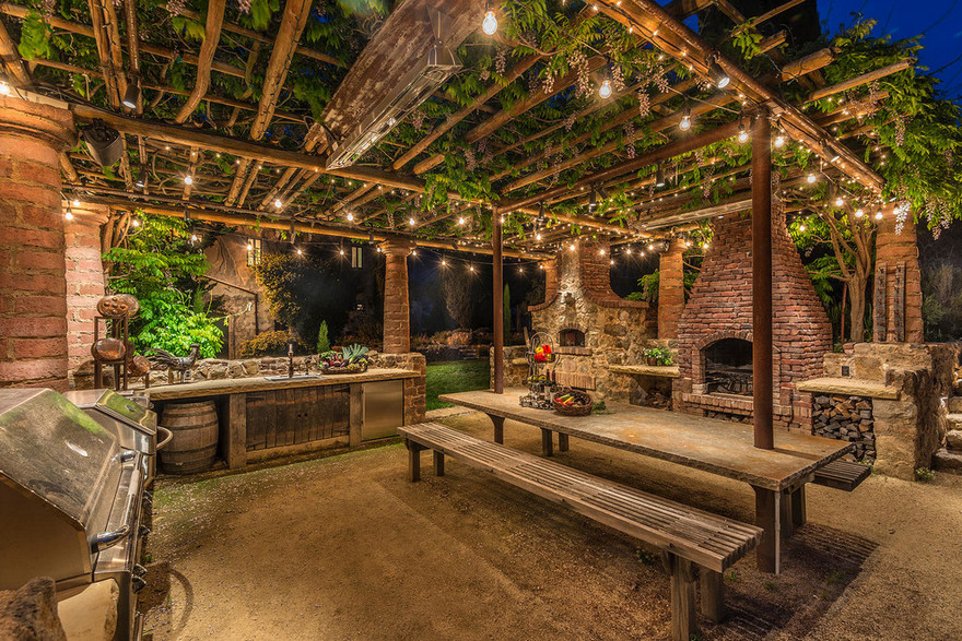 Rustic Outdoor Patios and Decor Ideas Rustic Home Decor and Design Ideas.