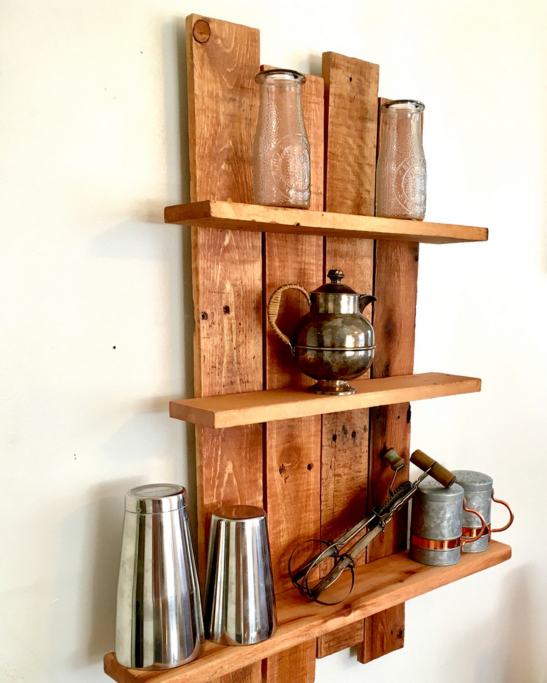 Rustic Ideas for Wooden Shelves | Rustic Home Decor and Design Ideas.