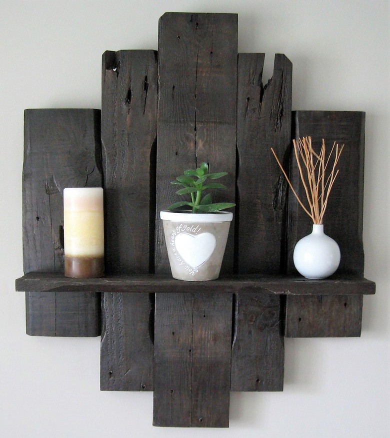 rustic shelves (57)