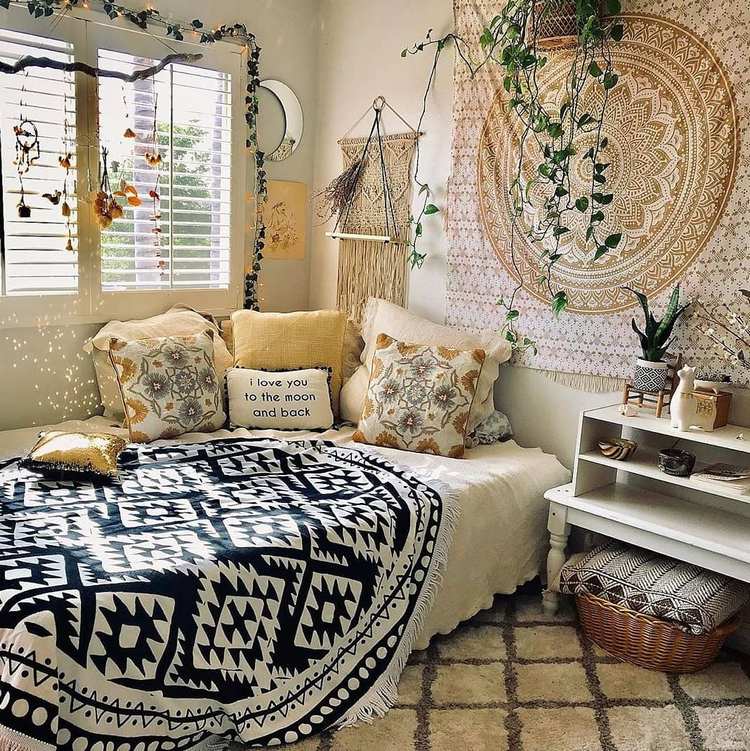 24 Rustic Boho Style Home Decor Ideas and Bohemian Items