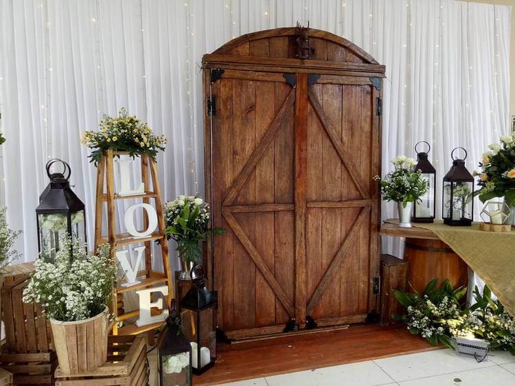 rustic wedding decor (18)