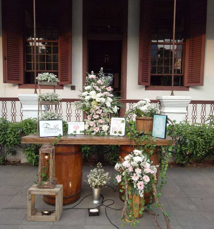 rustic wedding decor (53)