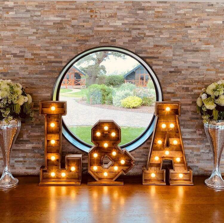 rustic wedding decor (67)